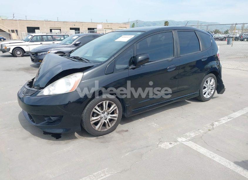 Photo 2 of 2010 Honda Fit SPORT (VIN JHMGE8H6XAC016258)