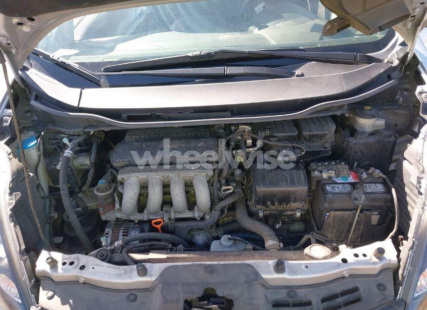 Photo 10 of 2013 Honda Fit SPORT (VIN JHMGE8H6XDC022677)