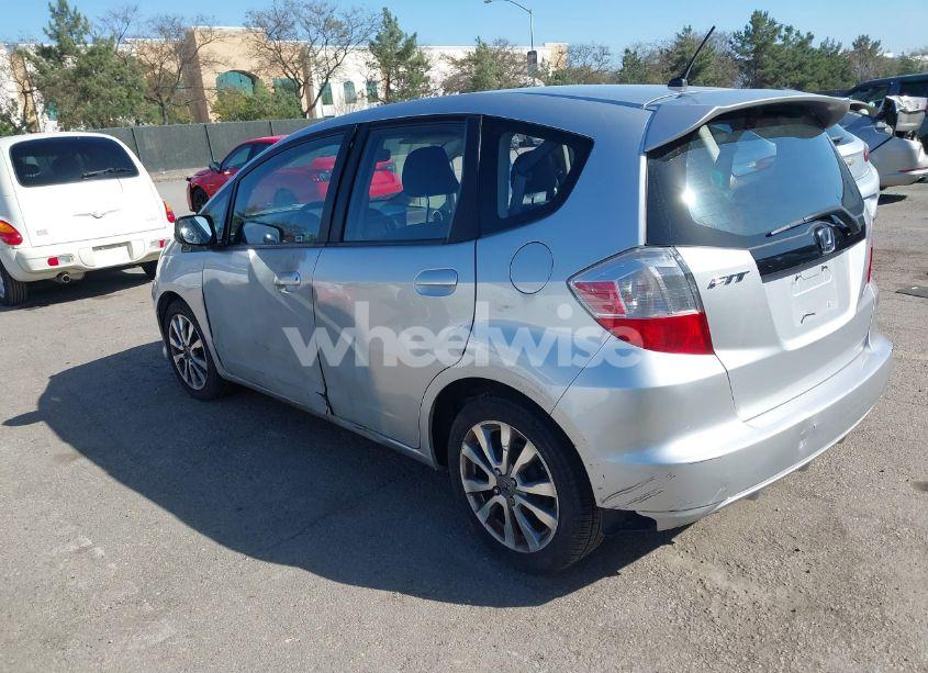 Photo 3 of 2013 Honda Fit SPORT (VIN JHMGE8H6XDC022677)