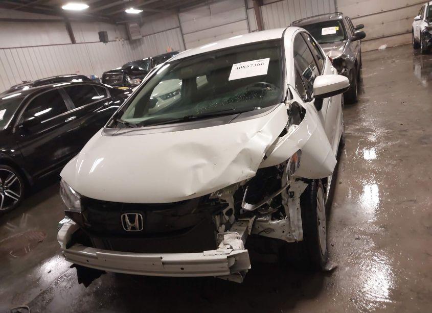 Photo 13 of 2016 Honda Fit LX (VIN JHMGK5H50GS012944)