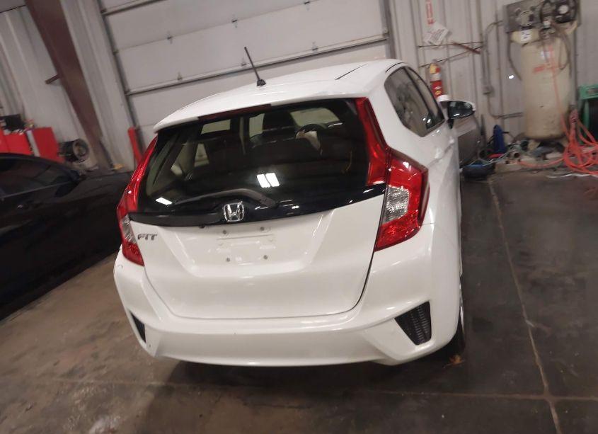 Photo 17 of 2016 Honda Fit LX (VIN JHMGK5H50GS012944)