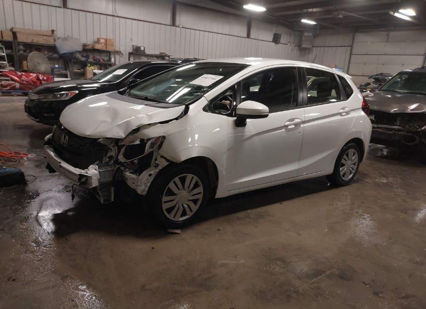 Photo 2 of 2016 Honda Fit LX (VIN JHMGK5H50GS012944)