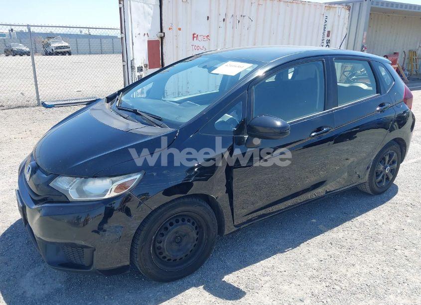 Photo 2 of 2016 Honda Fit LX (VIN JHMGK5H50GX015491)