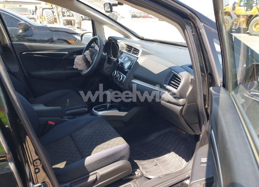 Photo 5 of 2016 Honda Fit LX (VIN JHMGK5H50GX015491)