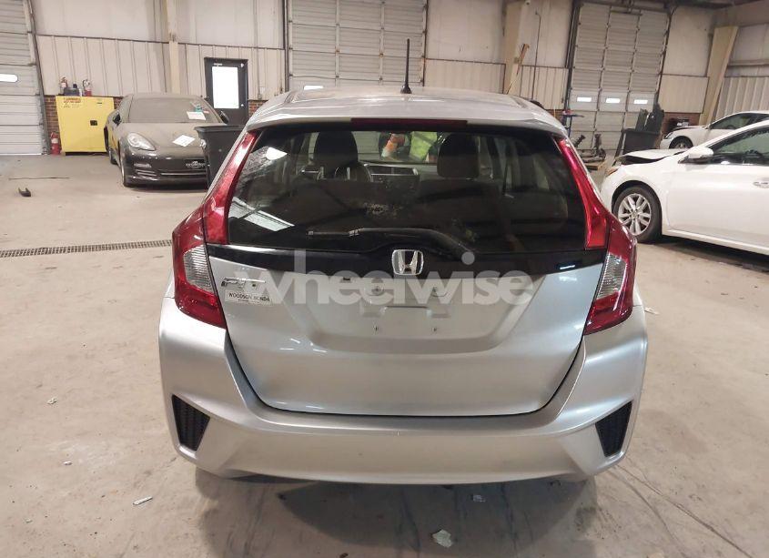 Photo 16 of 2016 Honda Fit LX (VIN JHMGK5H50GX015698)