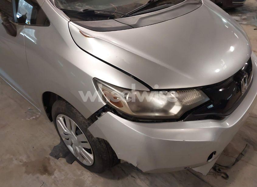 Photo 17 of 2016 Honda Fit LX (VIN JHMGK5H50GX015698)