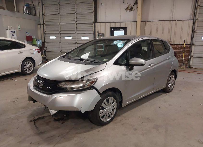 Photo 2 of 2016 Honda Fit LX (VIN JHMGK5H50GX015698)