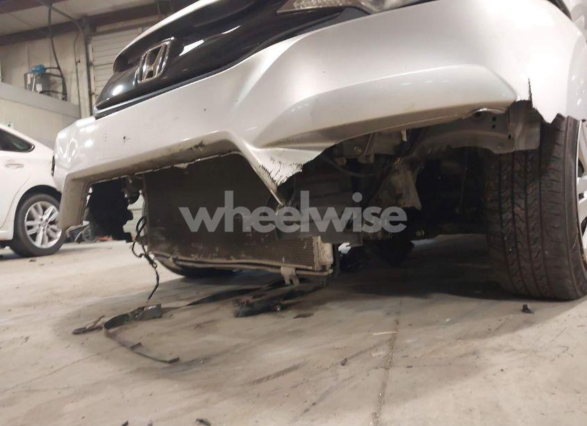 Photo 6 of 2016 Honda Fit LX (VIN JHMGK5H50GX015698)