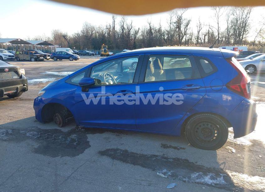 Photo 14 of 2016 Honda Fit LX (VIN JHMGK5H50GX020464)