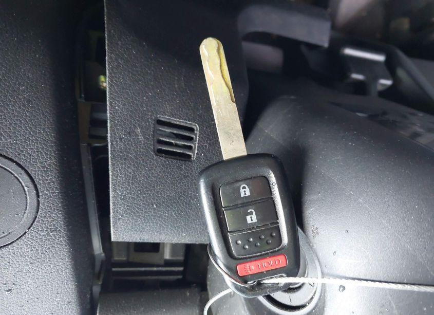 Photo 11 of 2016 Honda Fit LX (VIN JHMGK5H50GX029844)