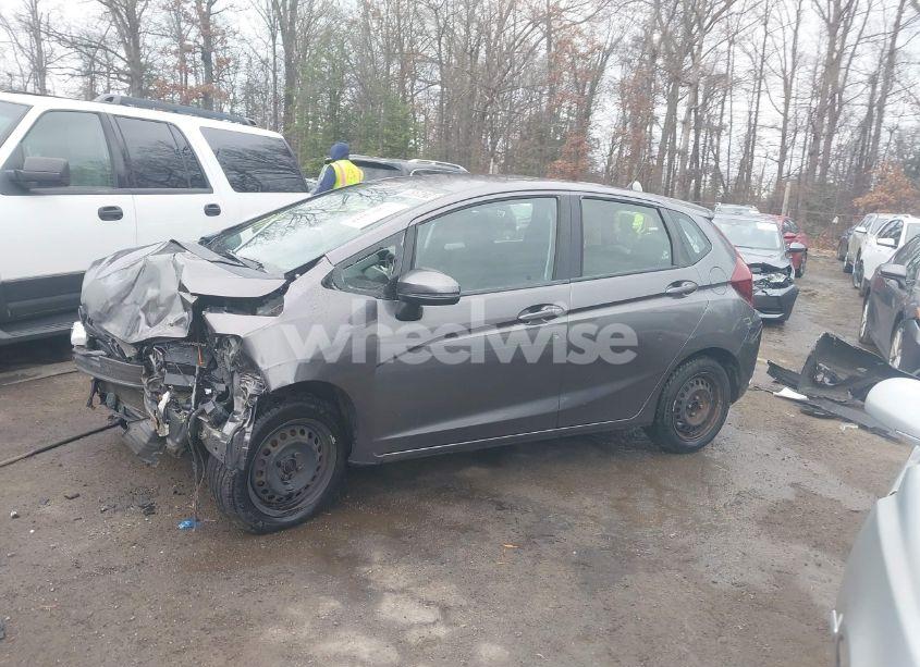 Photo 2 of 2016 Honda Fit LX (VIN JHMGK5H51GS010409)