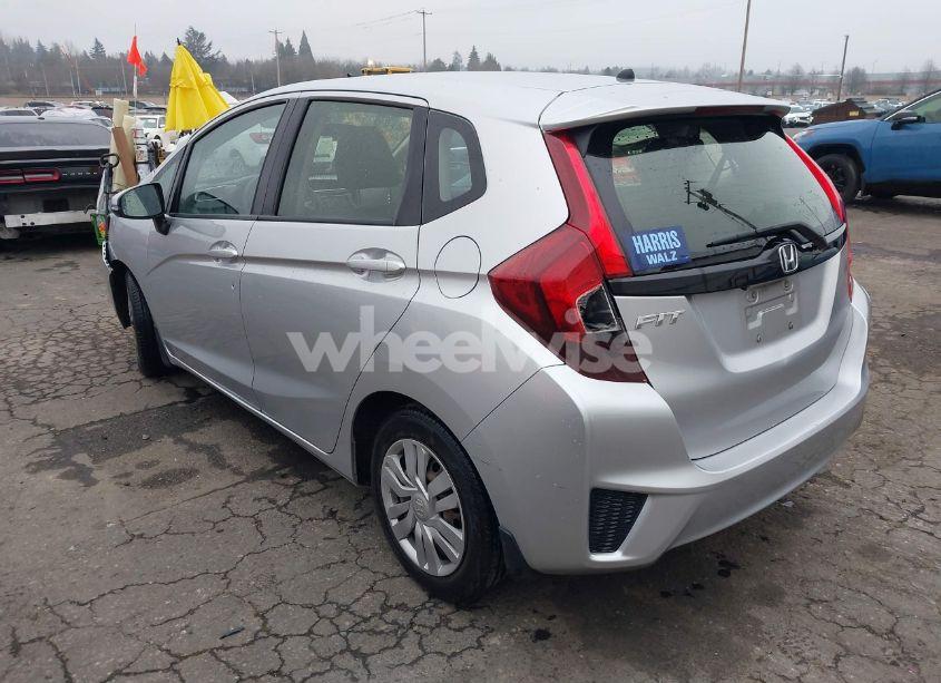 Photo 3 of 2016 Honda Fit LX (VIN JHMGK5H51GS011303)