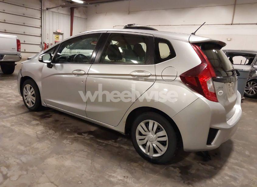 Photo 3 of 2016 Honda Fit LX (VIN JHMGK5H51GX009912)