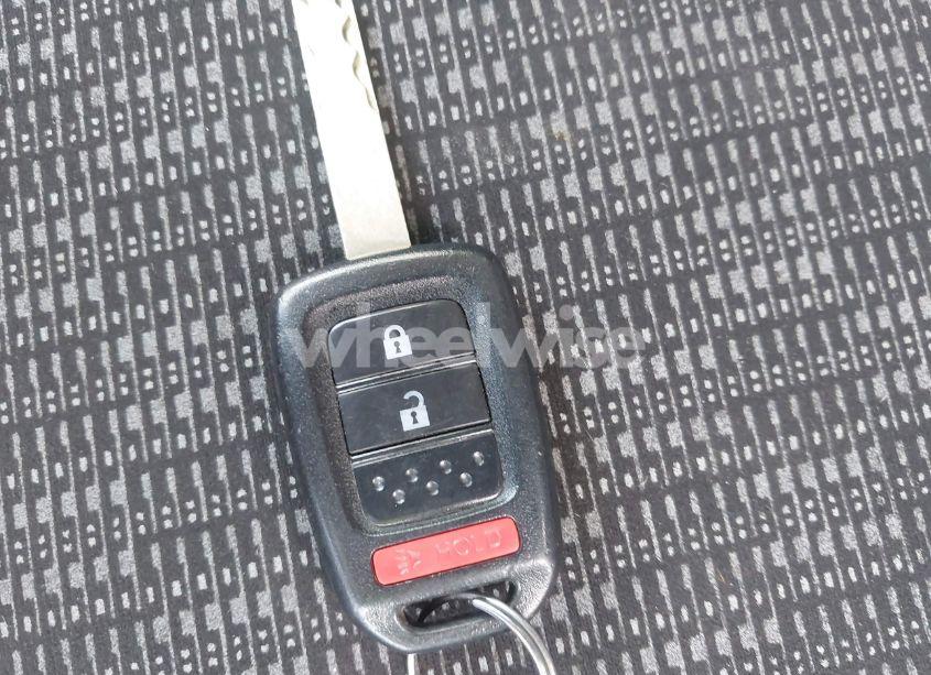 Photo 11 of 2016 Honda Fit LX (VIN JHMGK5H51GX028878)