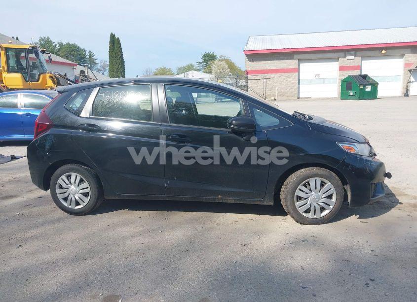 Photo 13 of 2016 Honda Fit LX (VIN JHMGK5H51GX028878)