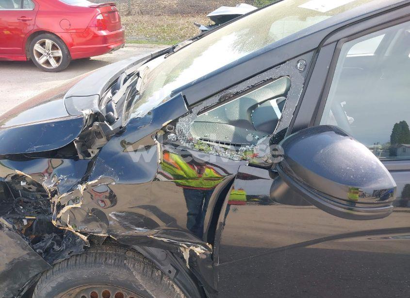 Photo 6 of 2016 Honda Fit LX (VIN JHMGK5H51GX028878)