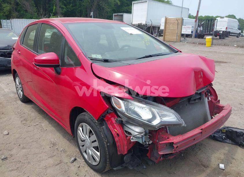 2017 Honda Fit LX (VIN JHMGK5H51HS001890) main photo