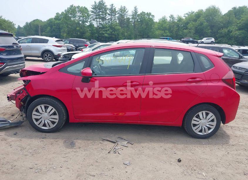 Photo 15 of 2017 Honda Fit LX (VIN JHMGK5H51HS001890)