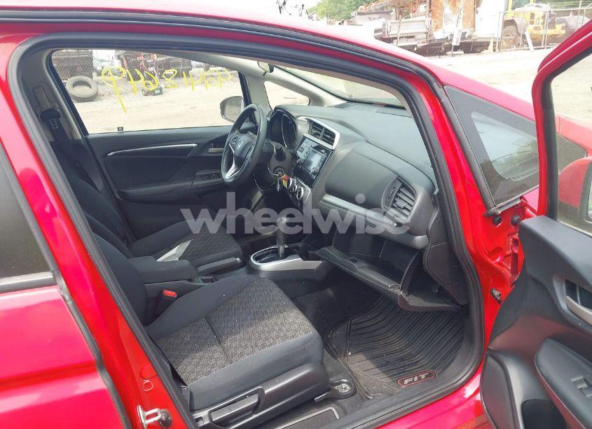 Photo 5 of 2017 Honda Fit LX (VIN JHMGK5H51HS001890)