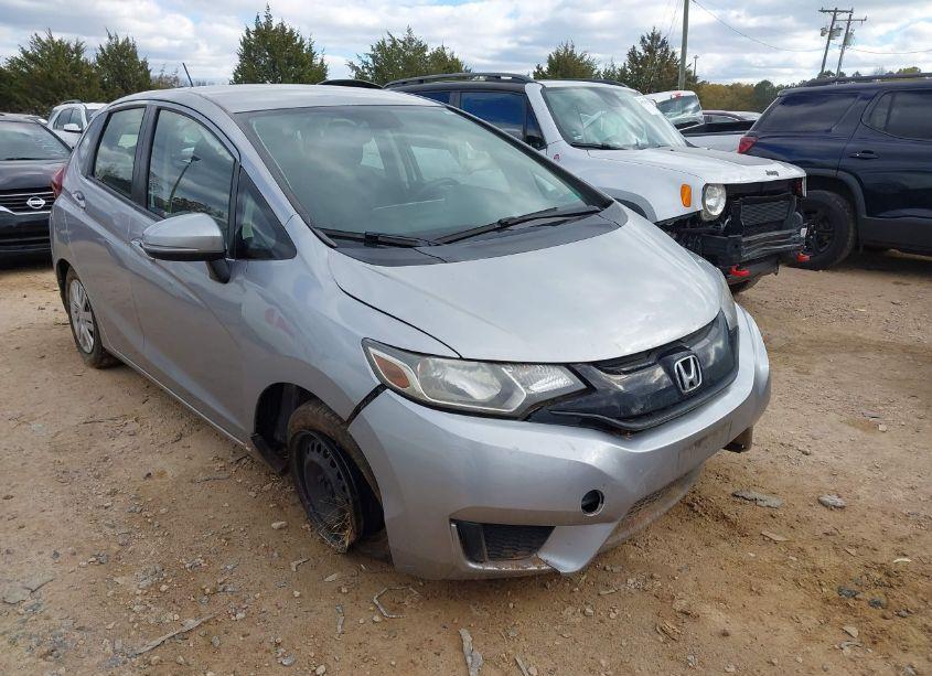 2017 Honda Fit LX (VIN JHMGK5H51HS010038) main photo
