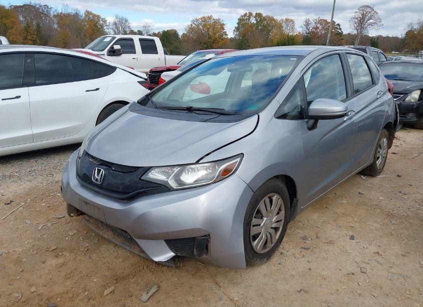 Photo 2 of 2017 Honda Fit LX (VIN JHMGK5H51HS010038)