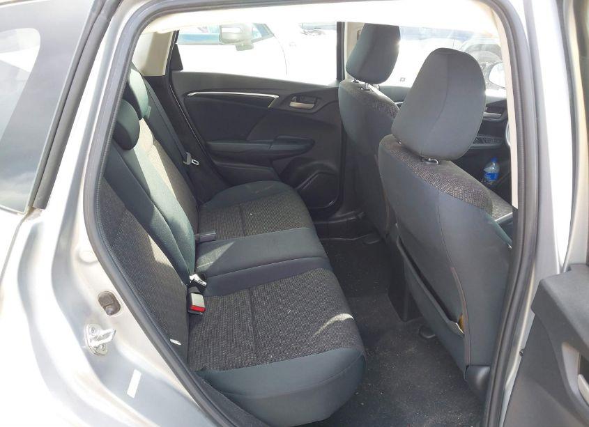 Photo 8 of 2017 Honda Fit LX (VIN JHMGK5H51HS010038)