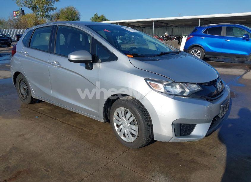 2016 Honda Fit LX (VIN JHMGK5H52GX009255) main photo
