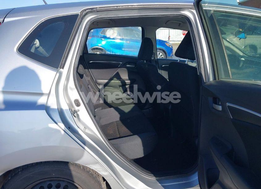 Photo 8 of 2016 Honda Fit LX (VIN JHMGK5H52GX009255)