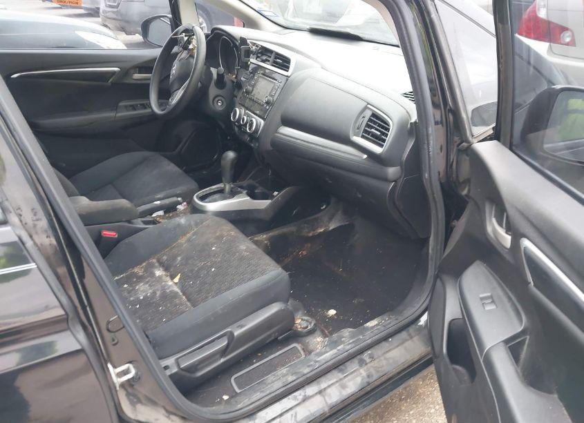 Photo 5 of 2016 Honda Fit LX (VIN JHMGK5H52GX011703)