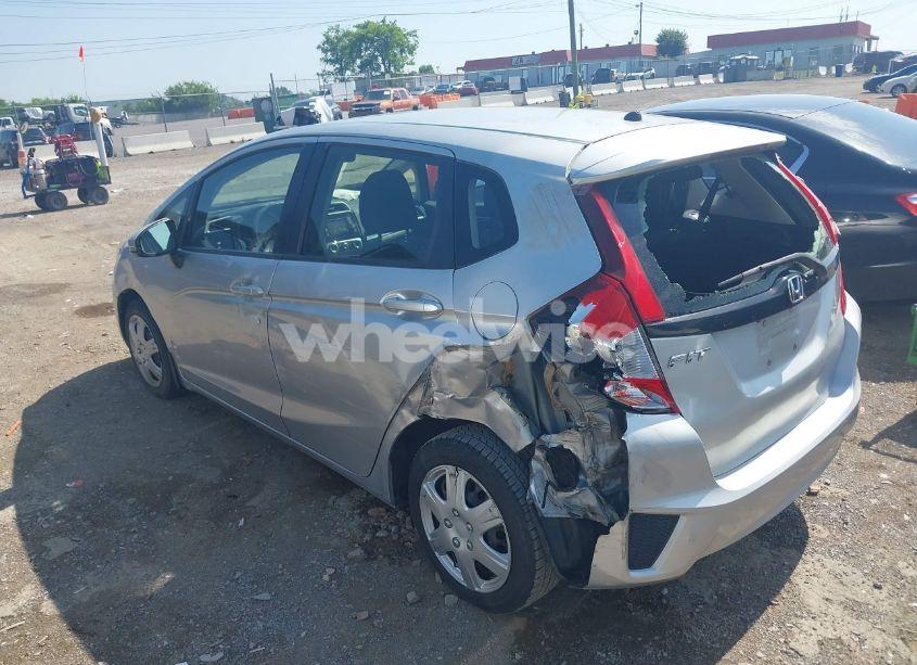 Photo 3 of 2016 Honda Fit LX (VIN JHMGK5H52GX019509)