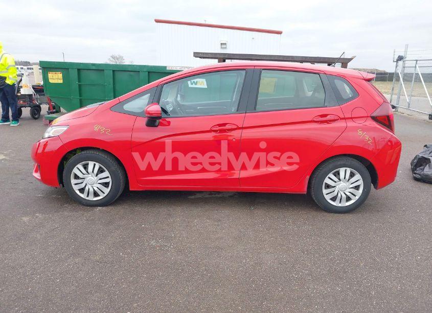 Photo 14 of 2016 Honda Fit LX (VIN JHMGK5H52GX030560)