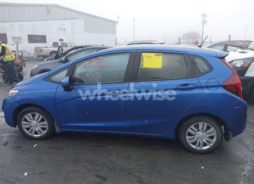 Photo 14 of 2017 Honda Fit LX (VIN JHMGK5H52HS013224)