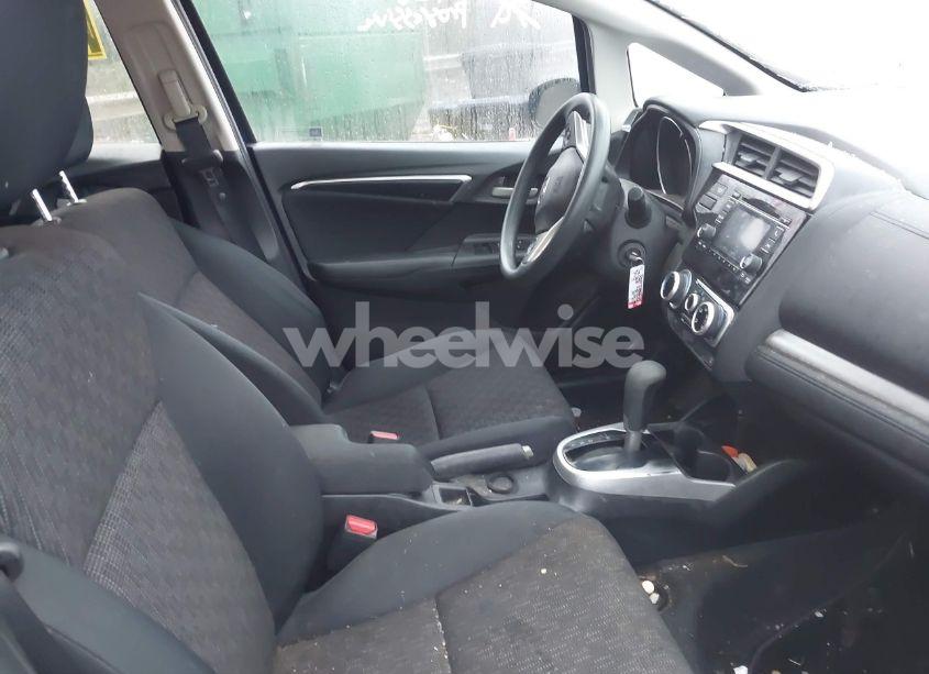 Photo 5 of 2017 Honda Fit LX (VIN JHMGK5H52HS013224)