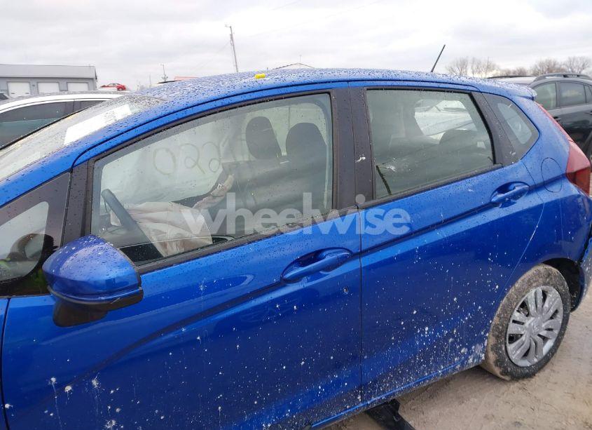 Photo 15 of 2017 Honda Fit LX (VIN JHMGK5H52HS022182)