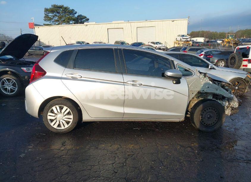 Photo 13 of 2016 Honda Fit LX (VIN JHMGK5H53GS002151)
