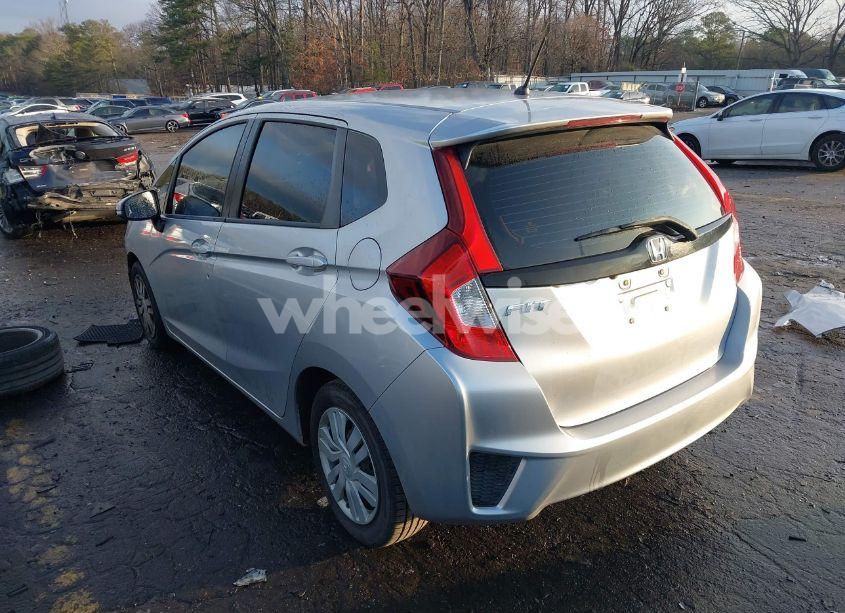 Photo 3 of 2016 Honda Fit LX (VIN JHMGK5H53GS002151)