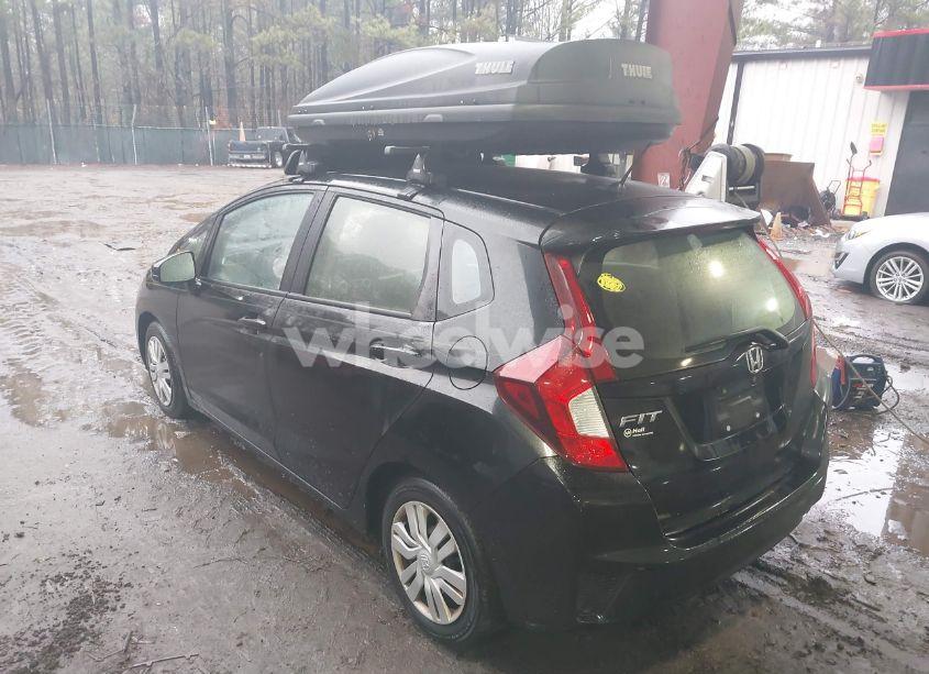 Photo 3 of 2016 Honda Fit LX (VIN JHMGK5H53GX014934)