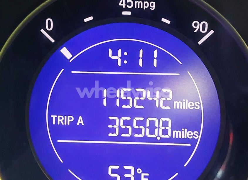 Photo 15 of 2016 Honda Fit LX (VIN JHMGK5H53GX028364)