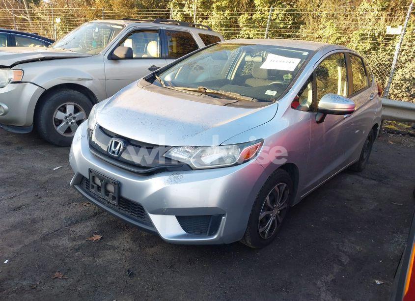 Photo 2 of 2016 Honda Fit LX (VIN JHMGK5H53GX028364)