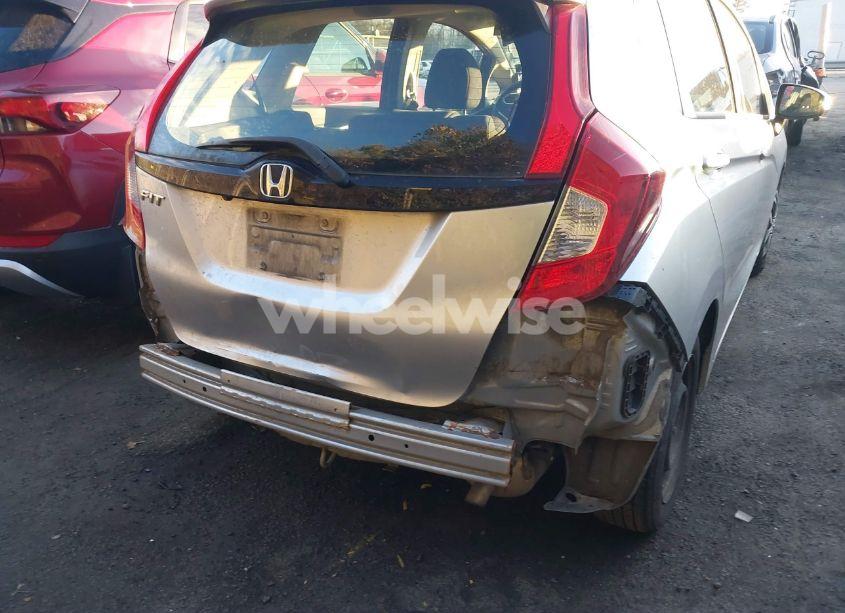 Photo 6 of 2016 Honda Fit LX (VIN JHMGK5H53GX028364)