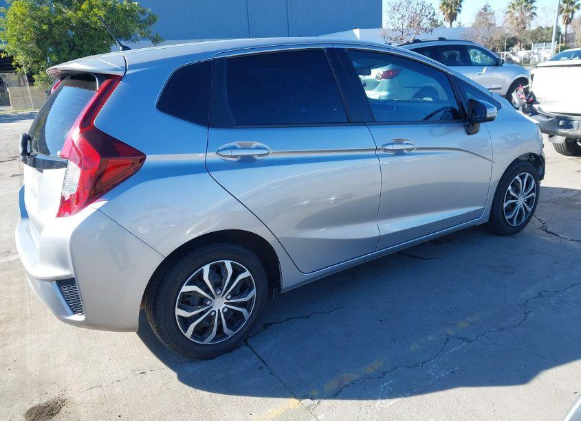 Photo 4 of 2017 Honda Fit LX (VIN JHMGK5H53HS018657)
