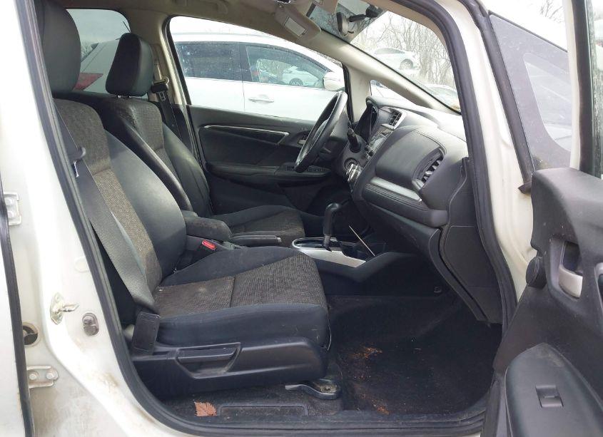 Photo 5 of 2017 Honda Fit LX (VIN JHMGK5H53HS021154)