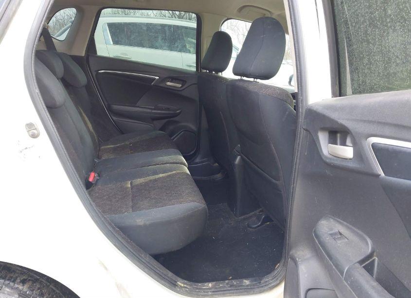 Photo 8 of 2017 Honda Fit LX (VIN JHMGK5H53HS021154)