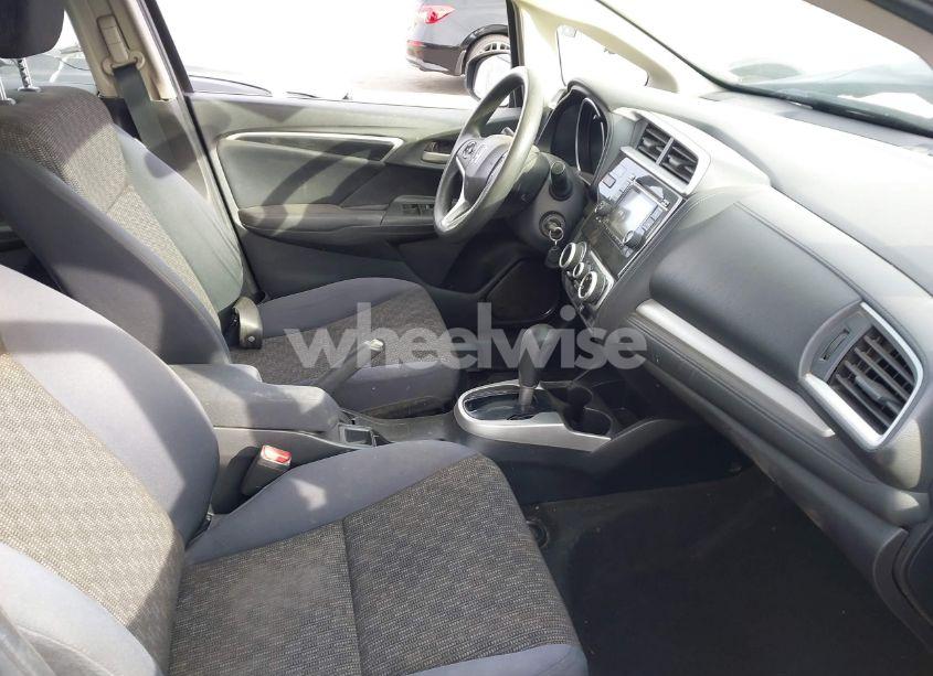 Photo 5 of 2016 Honda Fit LX (VIN JHMGK5H54GS005978)