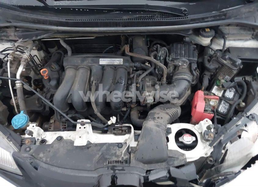 Photo 10 of 2016 Honda Fit LX (VIN JHMGK5H54GX004543)