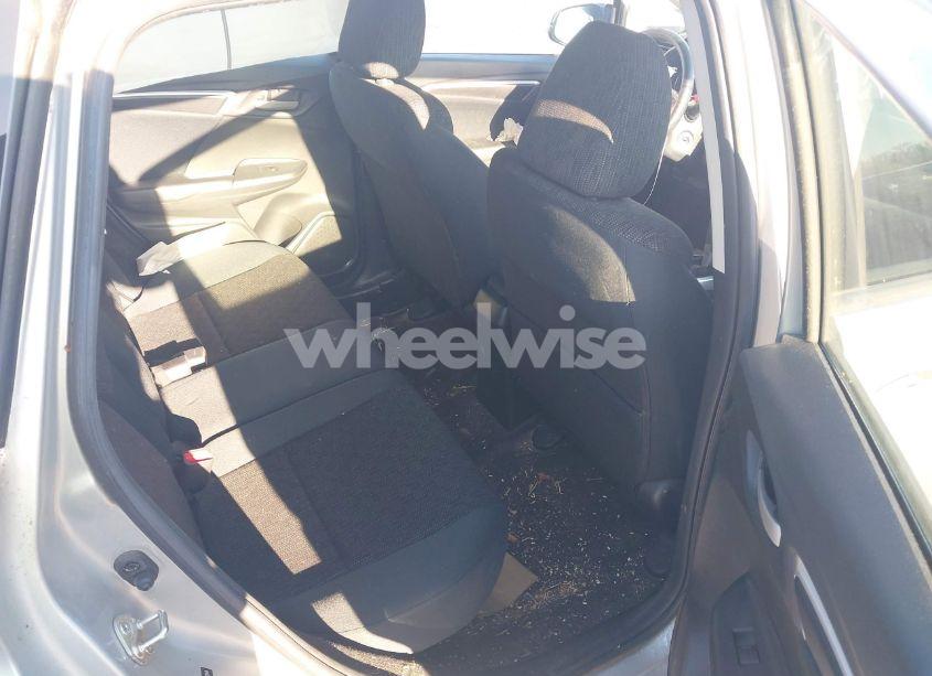 Photo 8 of 2016 Honda Fit LX (VIN JHMGK5H54GX007250)