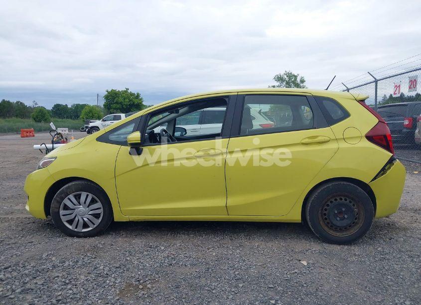 Photo 15 of 2016 Honda Fit LX (VIN JHMGK5H54GX023173)