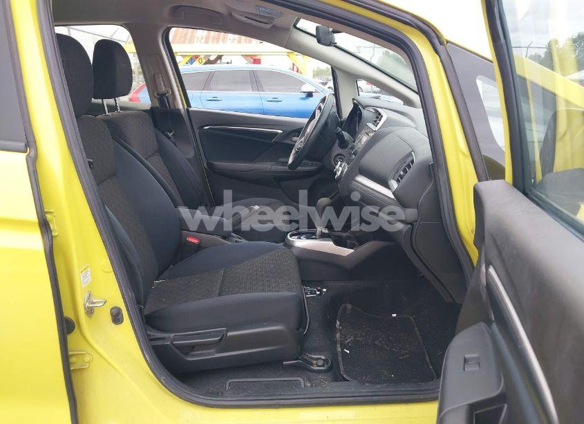 Photo 5 of 2016 Honda Fit LX (VIN JHMGK5H54GX023173)