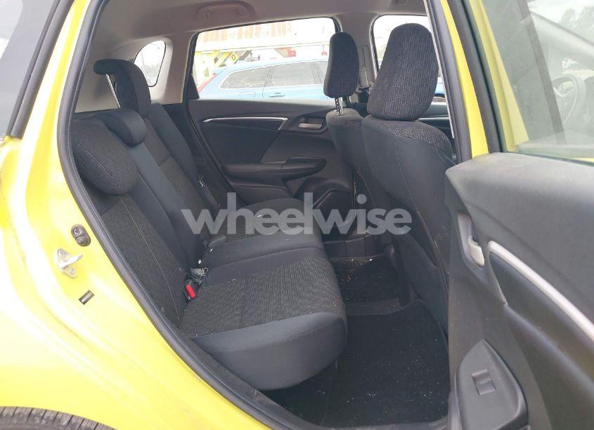 Photo 8 of 2016 Honda Fit LX (VIN JHMGK5H54GX023173)