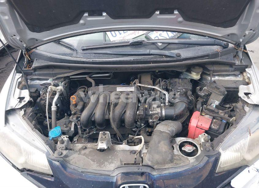 Photo 10 of 2016 Honda Fit LX (VIN JHMGK5H54GX038756)